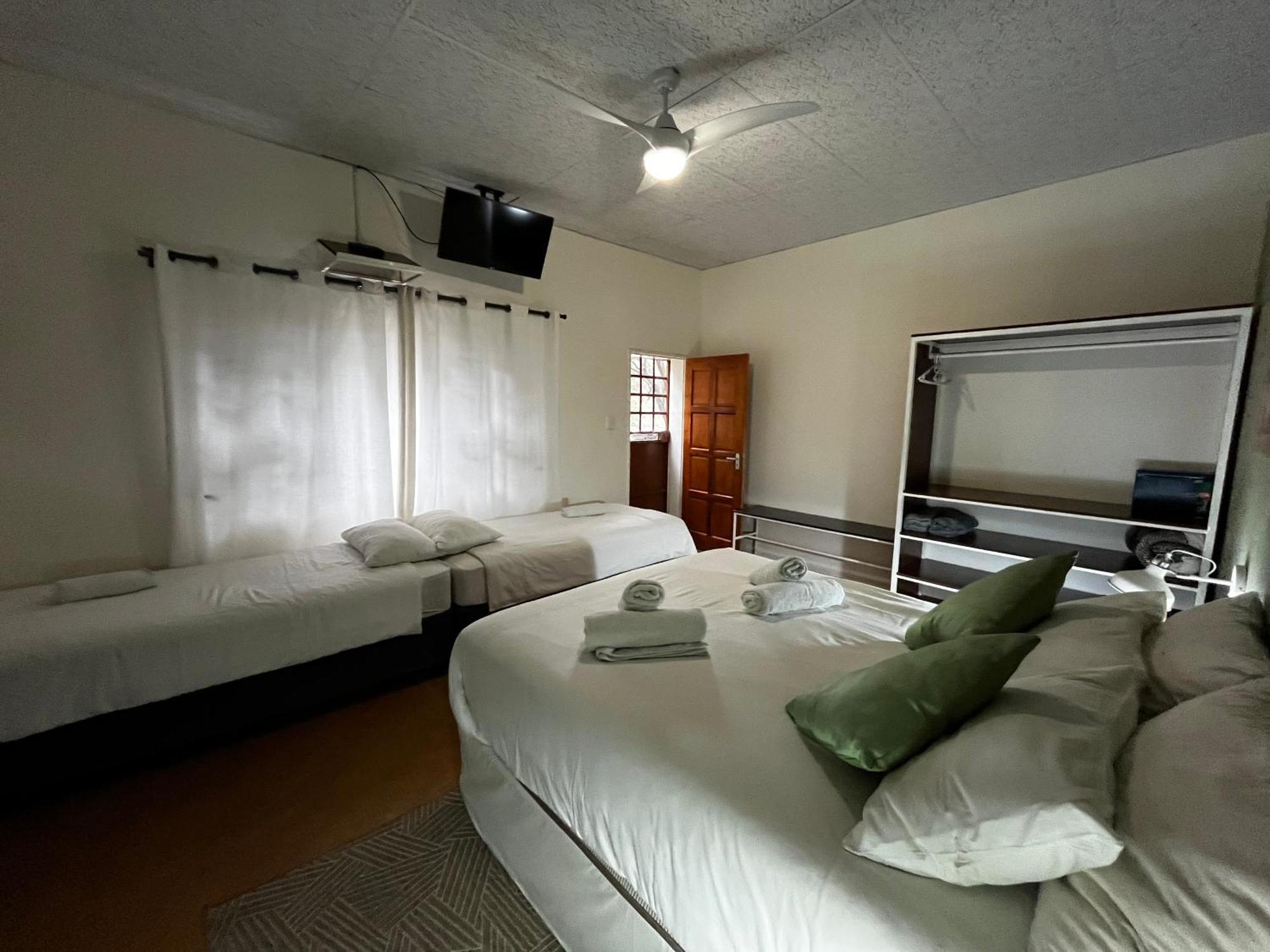 Olienhoff Guesthouse And Rest Camp Otavi Ngoại thất bức ảnh